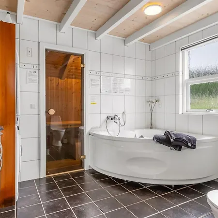 Winald - 150m From The Sea By Interhome * Sjolund