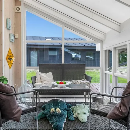 Winald - 150m From The Sea By Interhome * Sjolund