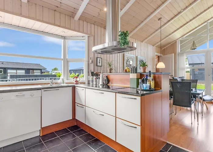 Winald - 150m From The Sea By Interhome Sjolund